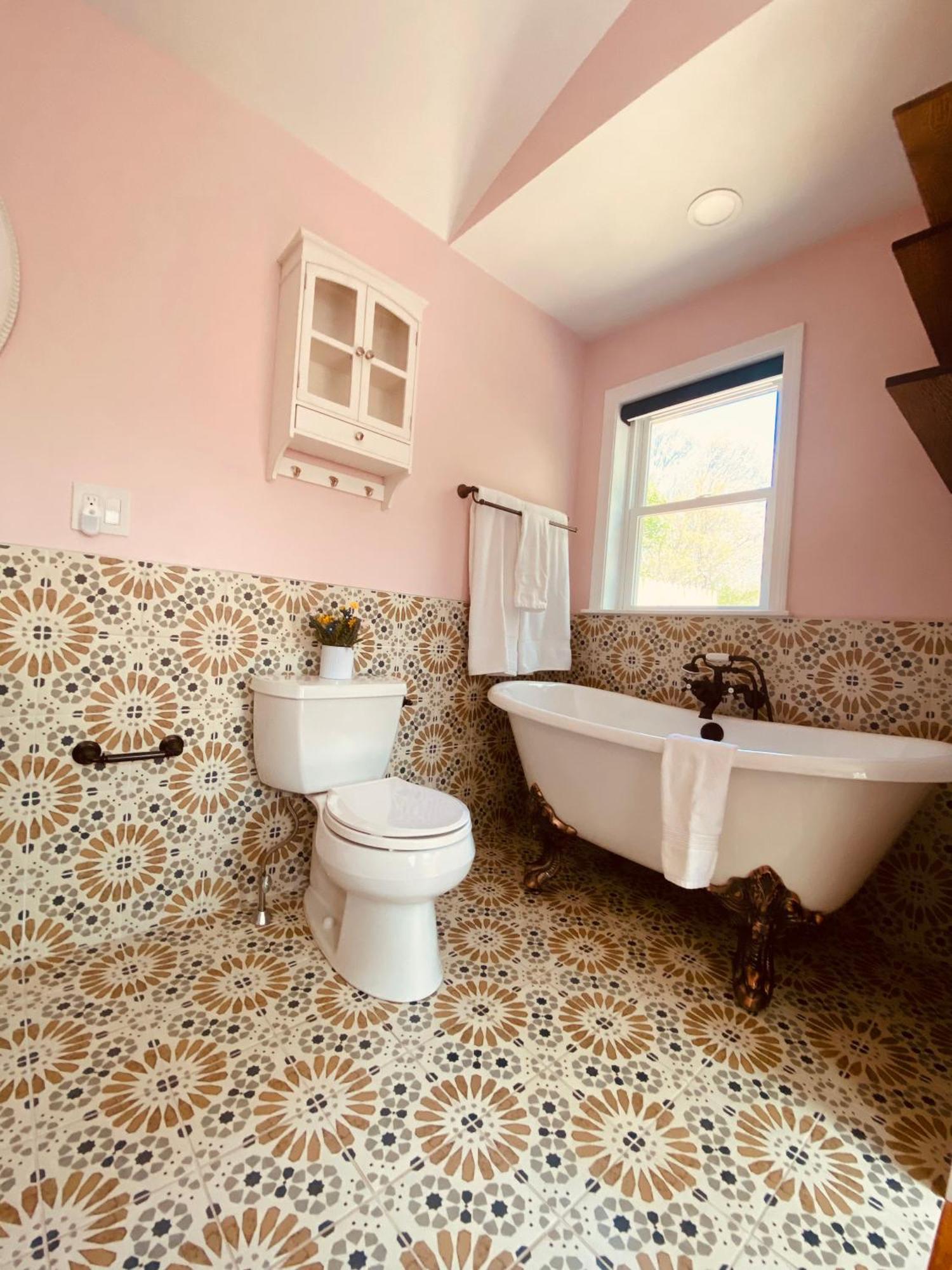 Wildflower Inn Plymouth Pokoj fotografie